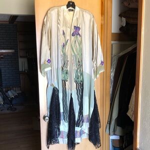 Golden and green with Lavender iris Embroidered Kimono Robe w black lace size XL